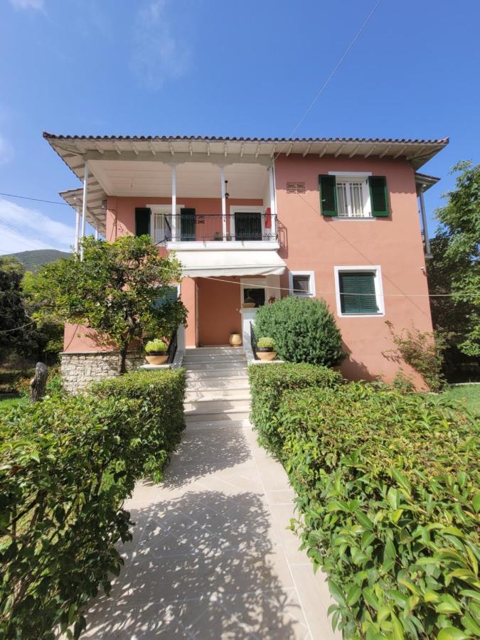 Villa Petros Нидри Екстериор снимка